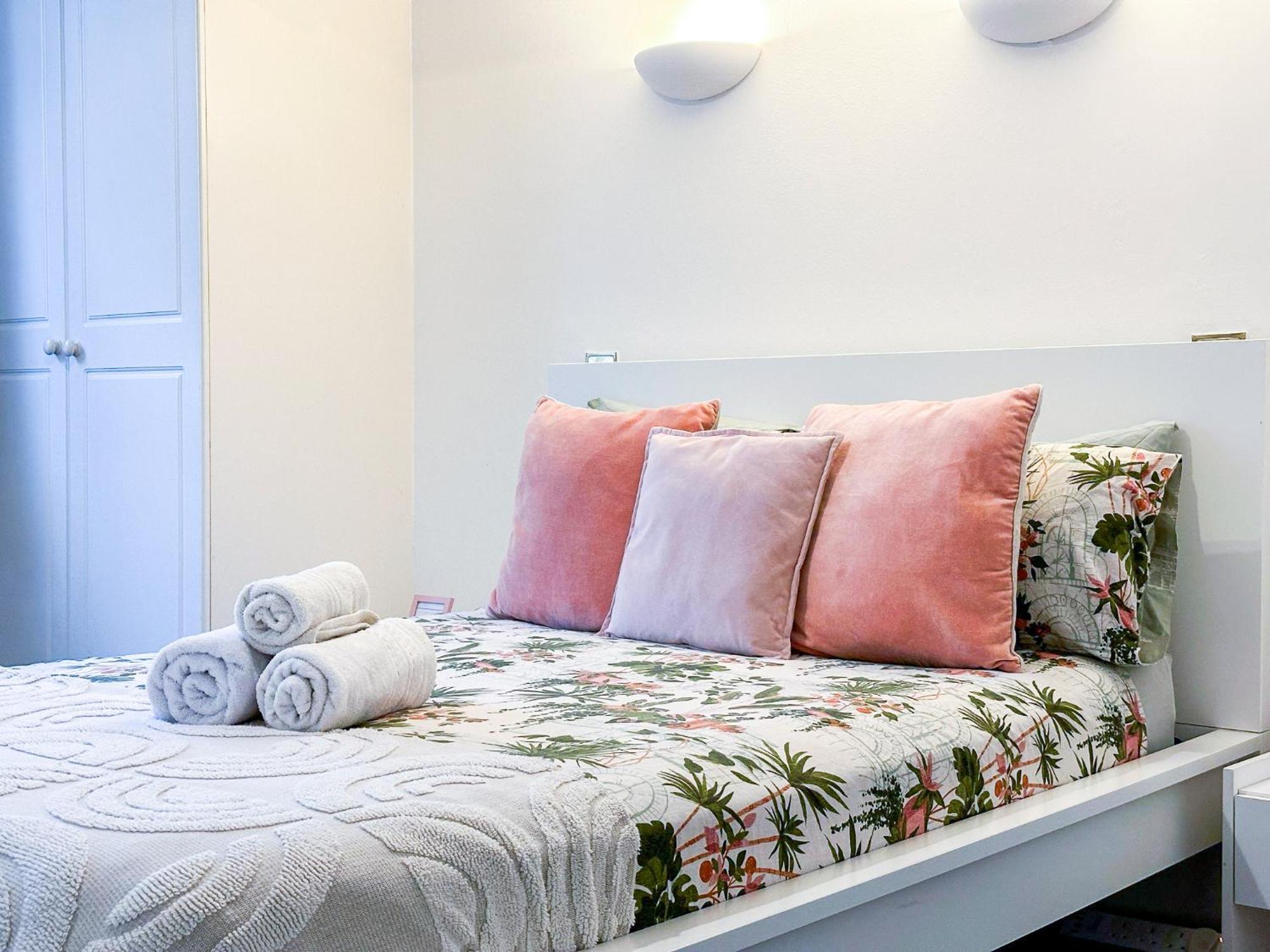 Cosy Apartments Near Hampstead Heath With Free On-Site Parking & Private Gardens, Golders Green Londres Exterior foto