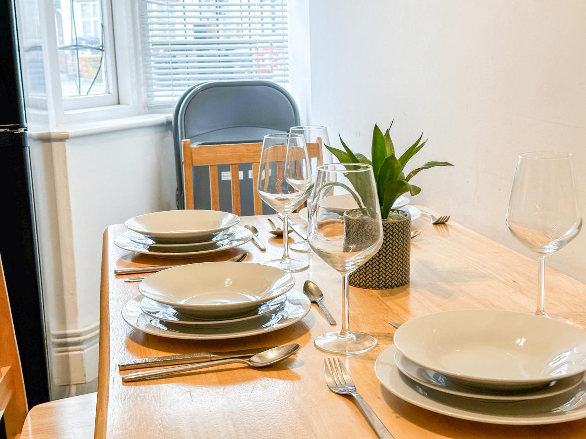 Cosy Apartments Near Hampstead Heath With Free On-Site Parking & Private Gardens, Golders Green Londres Exterior foto