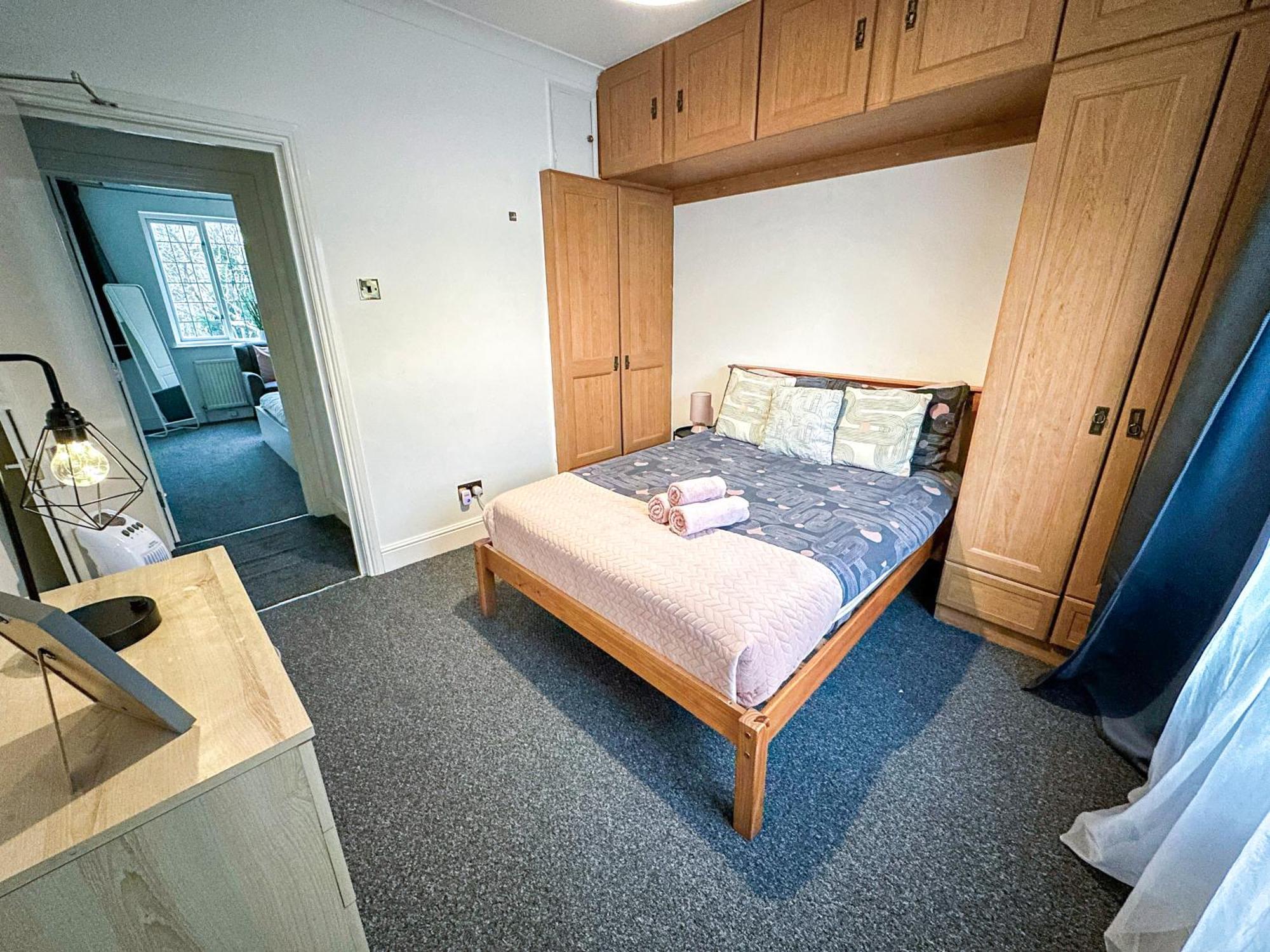 Cosy Apartments Near Hampstead Heath With Free On-Site Parking & Private Gardens, Golders Green Londres Exterior foto