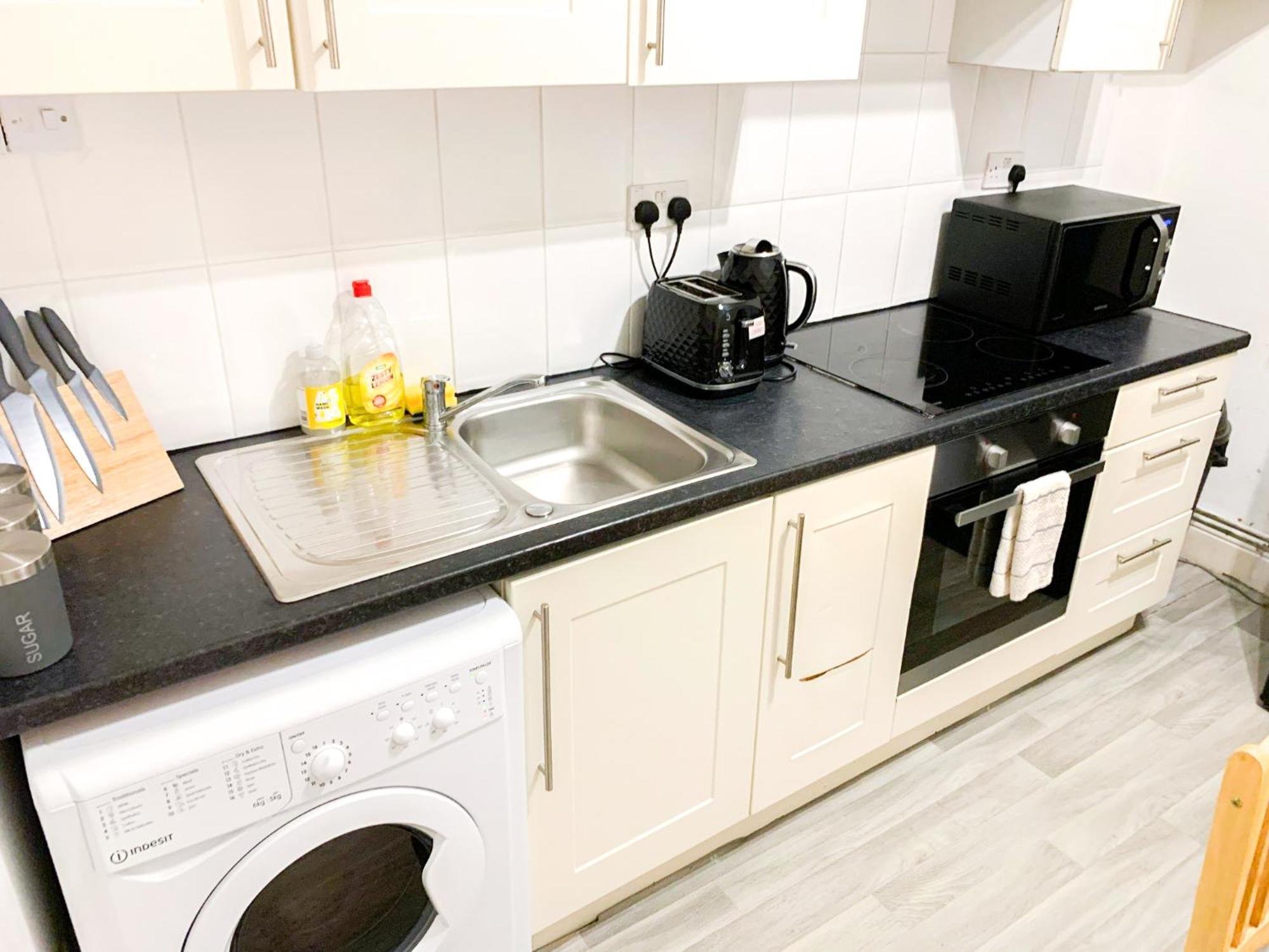 Cosy Apartments Near Hampstead Heath With Free On-Site Parking & Private Gardens, Golders Green Londres Exterior foto