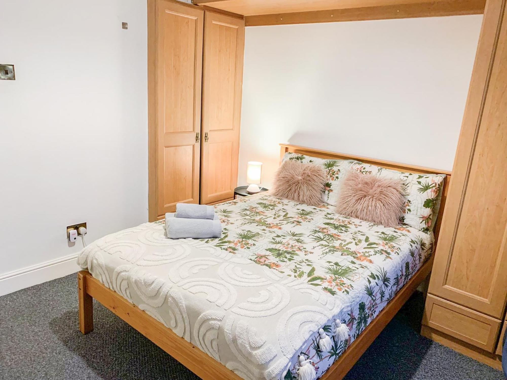 Cosy Apartments Near Hampstead Heath With Free On-Site Parking & Private Gardens, Golders Green Londres Exterior foto