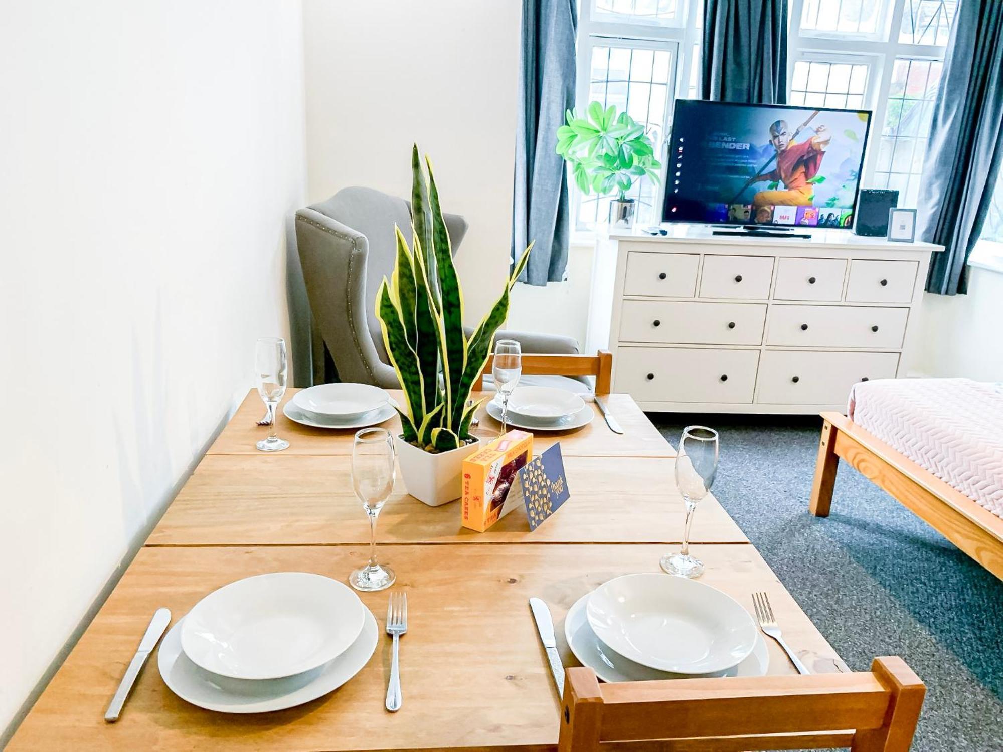 Cosy Apartments Near Hampstead Heath With Free On-Site Parking & Private Gardens, Golders Green Londres Exterior foto