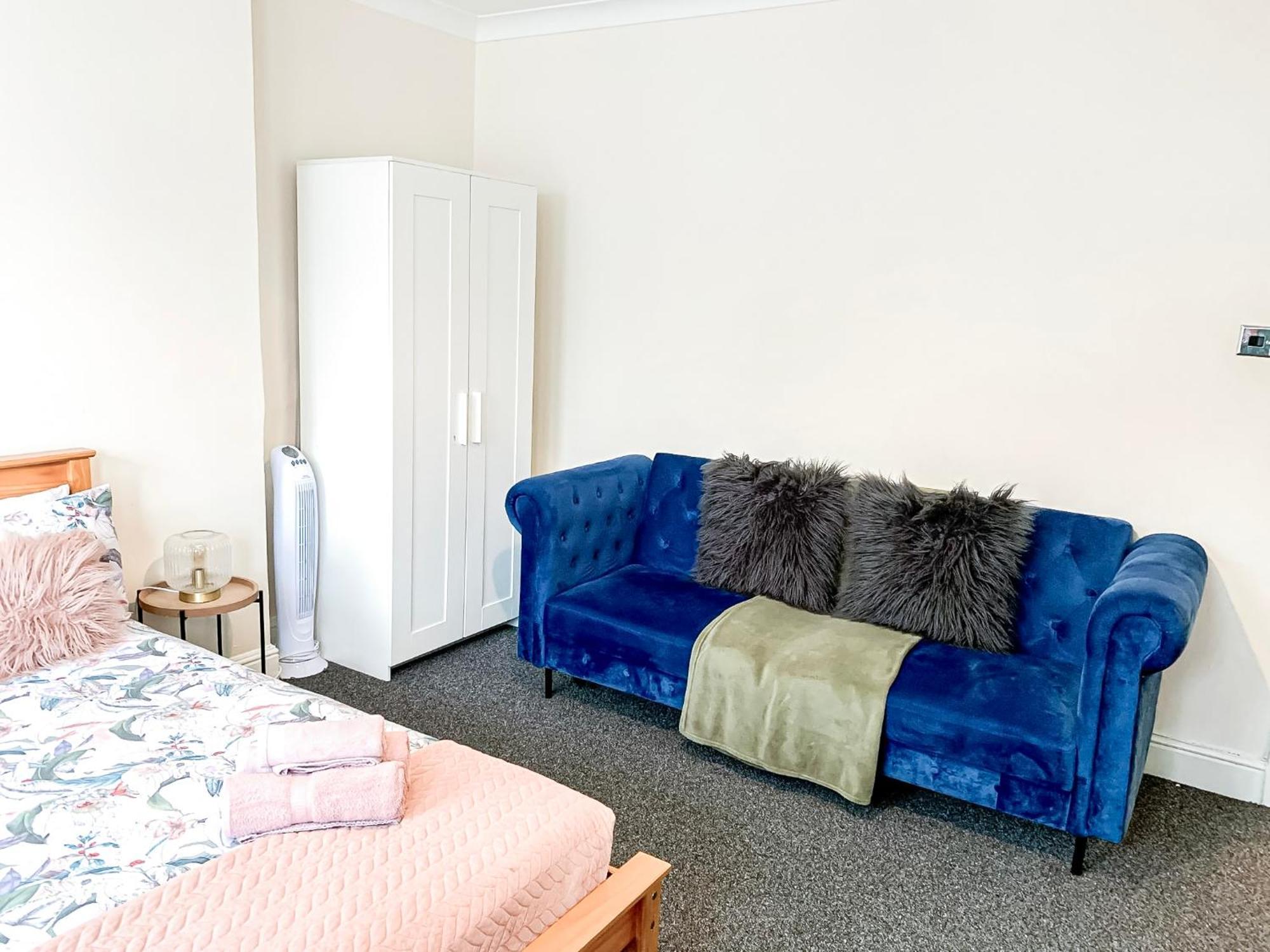 Cosy Apartments Near Hampstead Heath With Free On-Site Parking & Private Gardens, Golders Green Londres Exterior foto